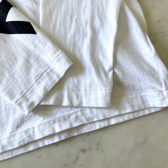 Comme Des Garcons Play Peeping Heart Long Sleeve T-shirt - Picture 9 of 15